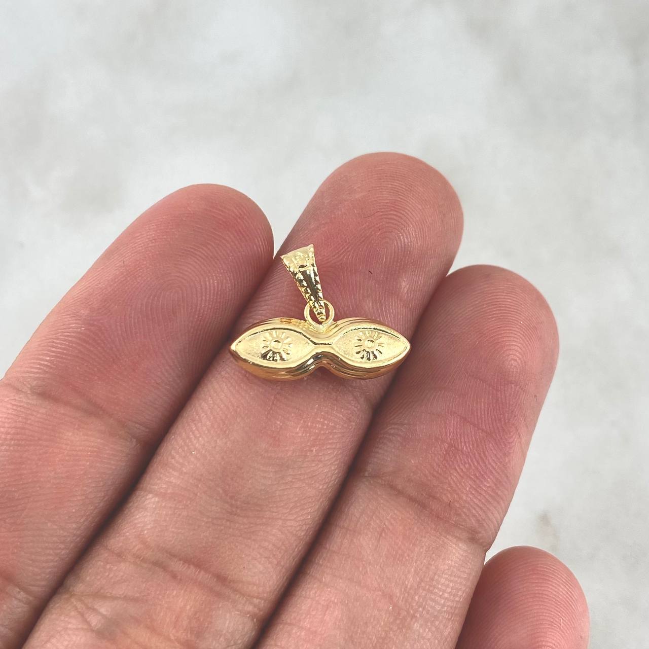 Pendant Santa Lucia Eyes 0.5gr / 1.3cm / 18K Yellow Gold *