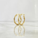 Hoop Earrings Bella 2.3gr / 2.4cm / Striped Twisted Yellow Gold