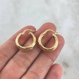 Hoop Earrings Jade 3.4gr / 2cm / Curved Yellow Gold