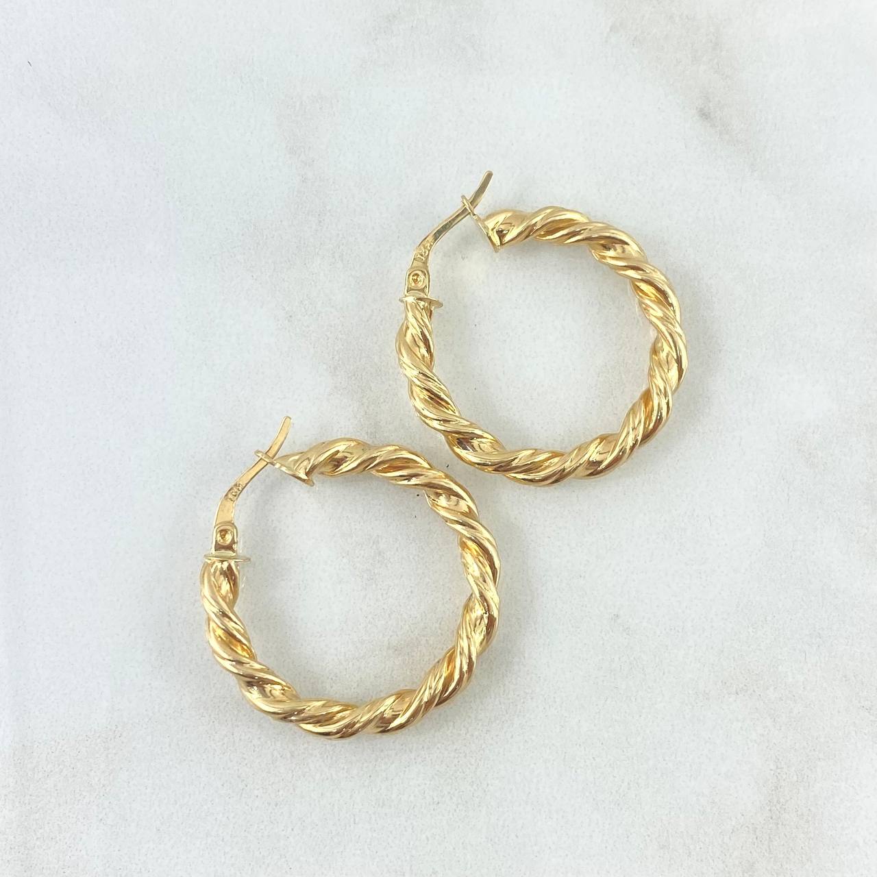 Hoop Earrings Ivy 3.4gr / 2.8cm / Twisted Yellow Gold