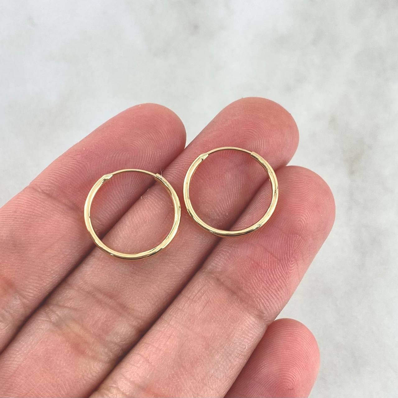 Candongas Aro Liso 0.55gr / 1/2 in / Oro Amarillo 18K !