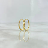 Smooth Hoop Earrings 0.5gr / 1/2 in / 18K Yellow Gold *