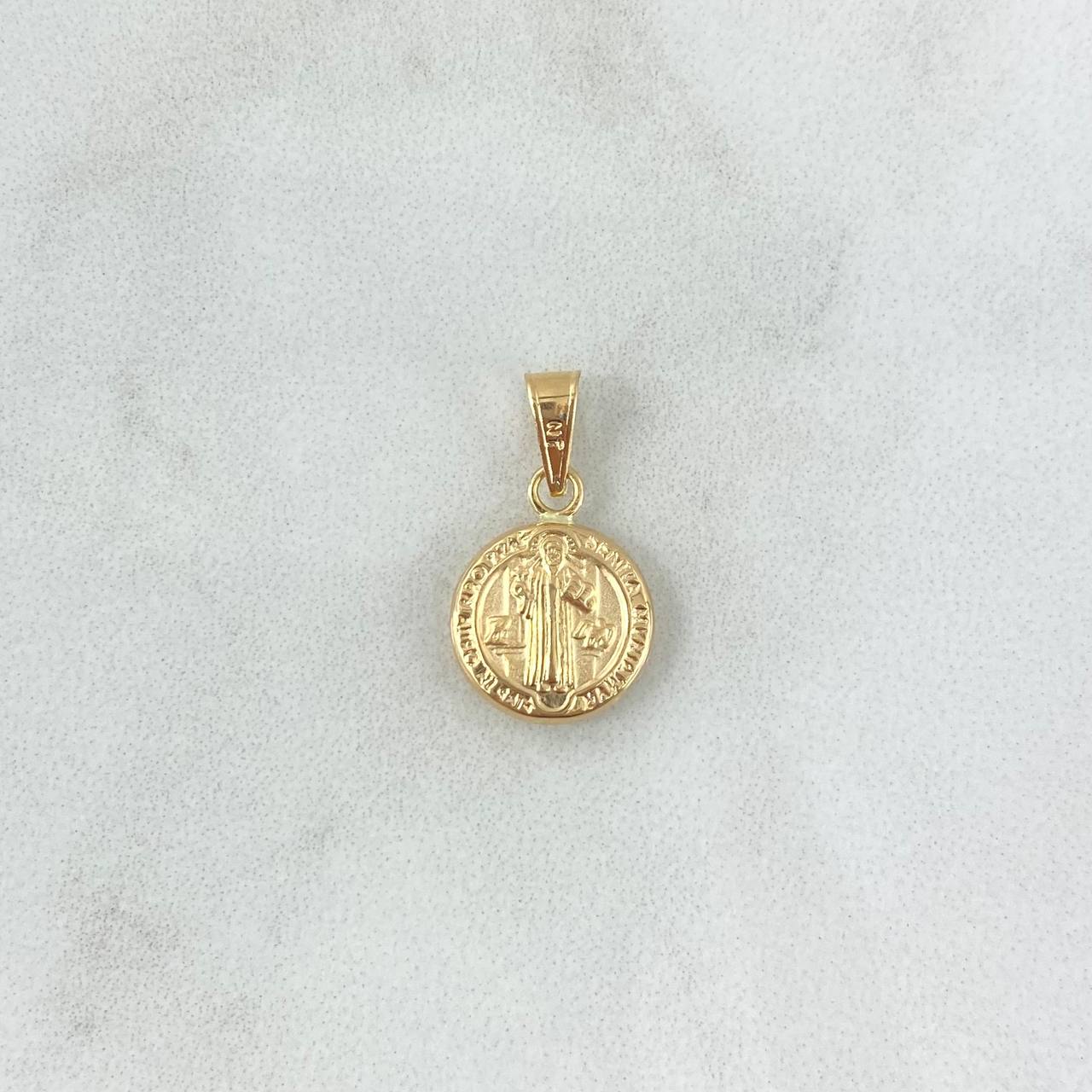 Pendant San Benito 0.55gr / 1.8cm / Stamped - Smooth Yellow Gold Charger