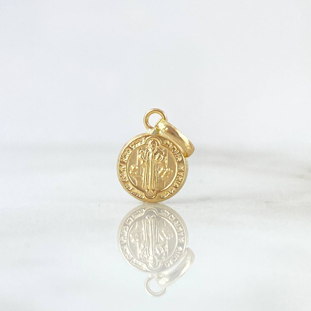 Pendant San Benito 0.4gr / 1.5cm / Smooth Yellow Gold 18K Charger