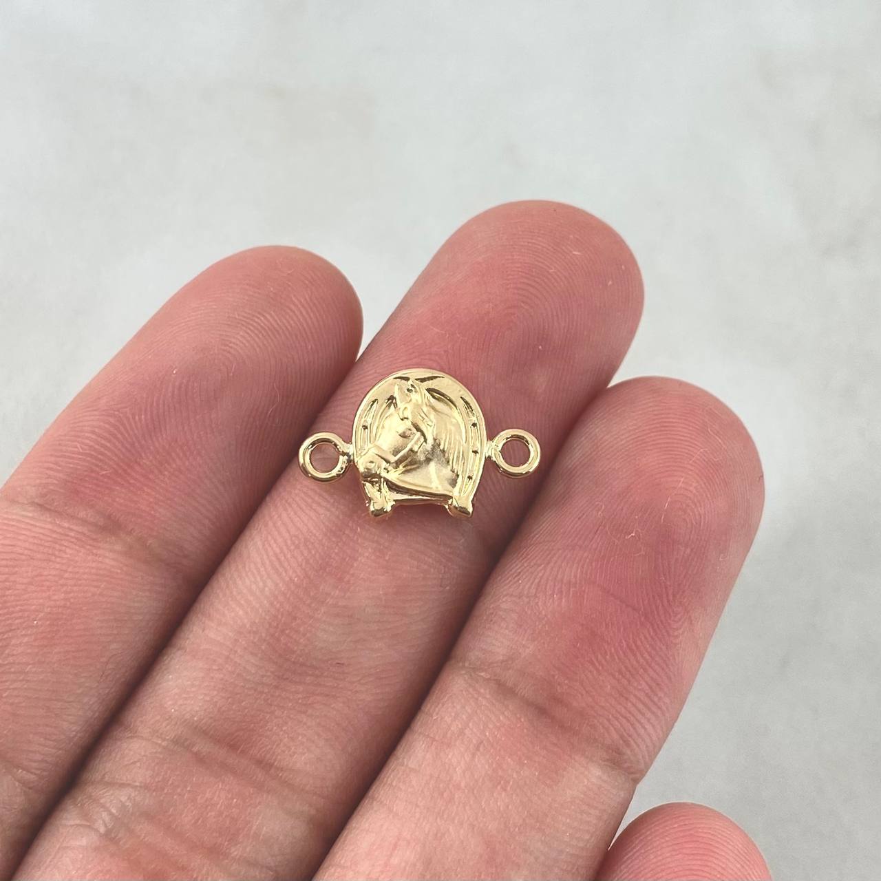 Charm Horseshoe Horse 0.55gr / 1.5cm / Yellow Gold Stamped