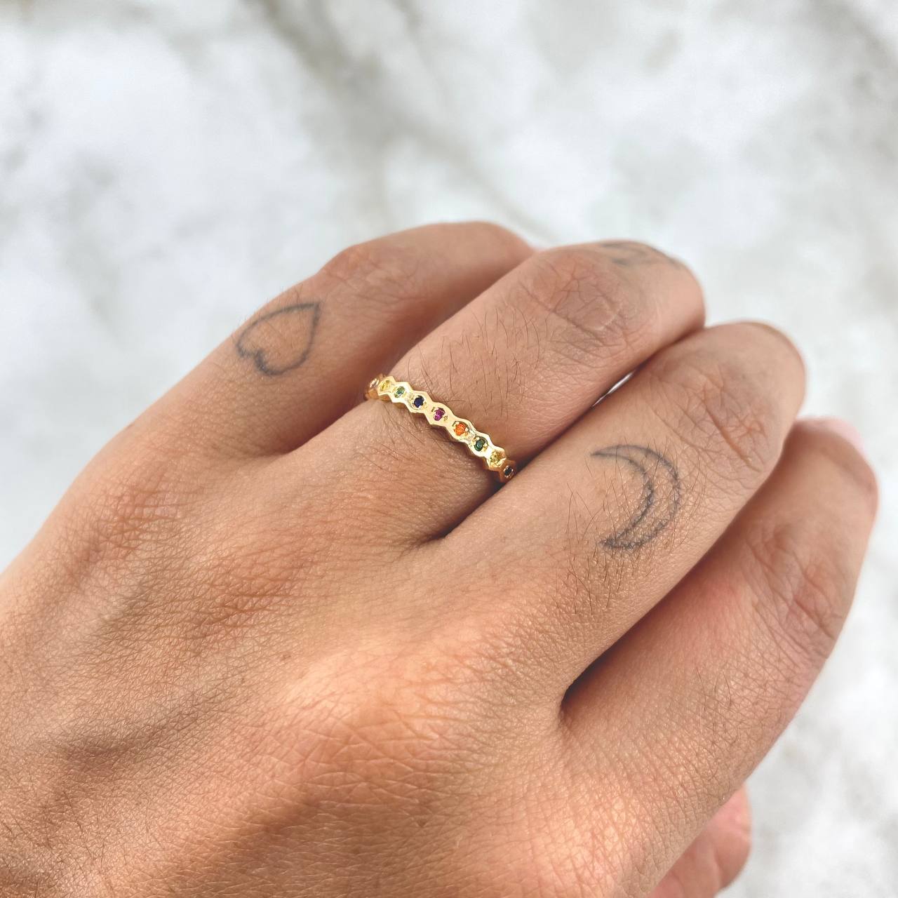 Diamond-Shaped Eye Ring 1.8gr / T6 / Multicolored Zircons Yellow Gold