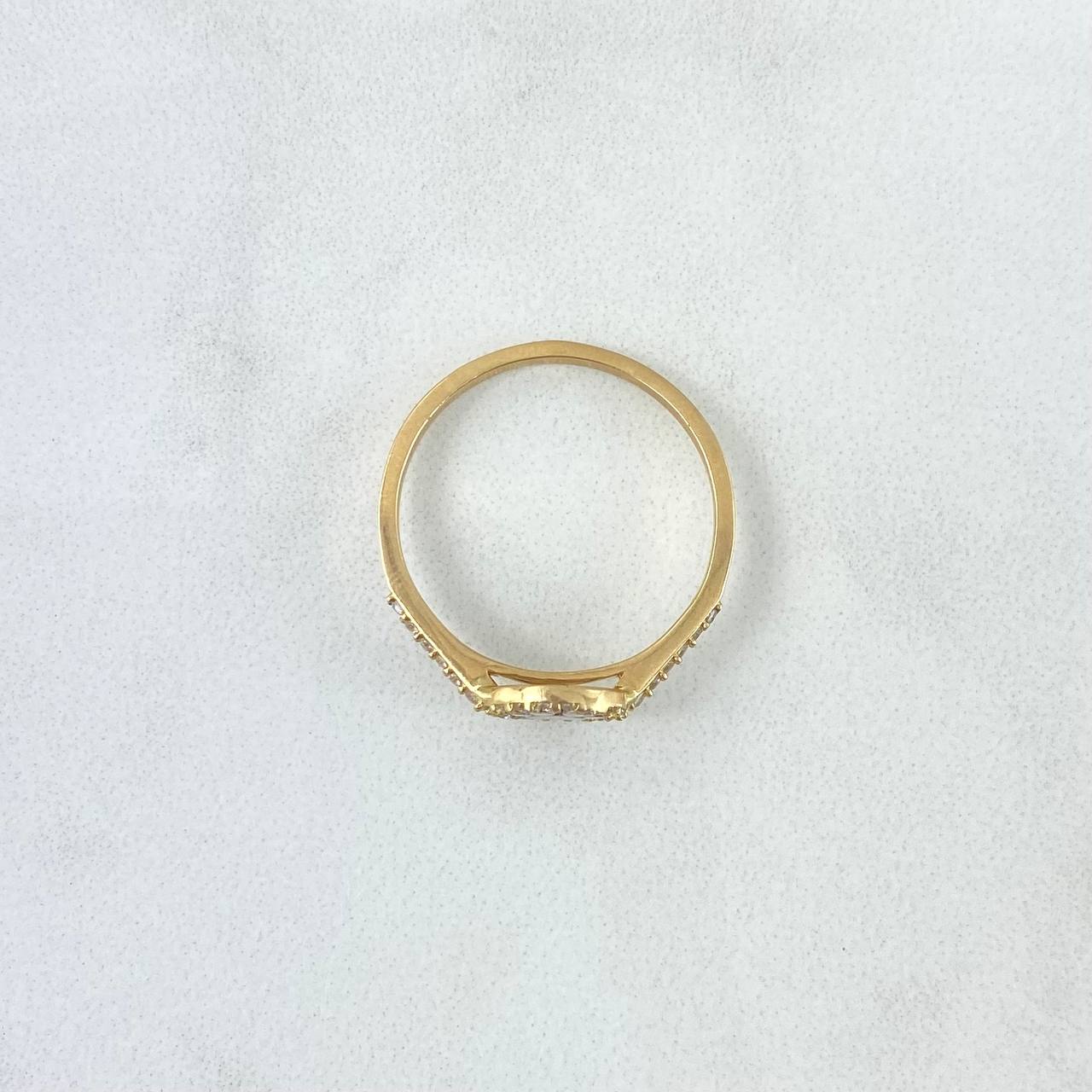 Fingerprint Seal Ring 2.15gr / Size 7 1/4 / White Zircons Yellow Gold