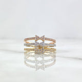 Trio Bow Ring 4.15gr / Size 6 1/2 / White Zircons 18K Yellow Gold