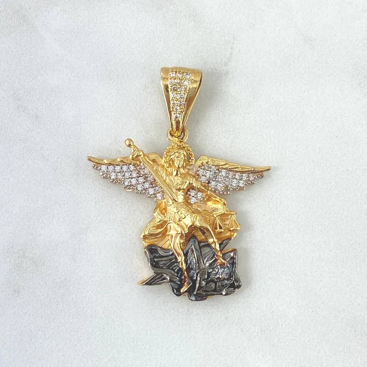 Pendant San Miguel Arcangel 9gr / 3.9cm / White Zircons Yellow Gold