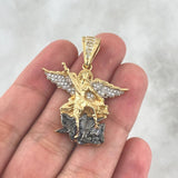 Pendant San Miguel Arcangel 9gr / 3.9cm / White Zircons Yellow Gold