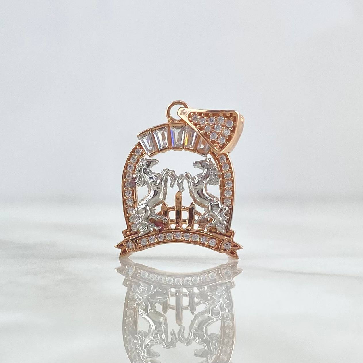 Pendant Horseshoe 3gr / 2.8cm / White Zircons Rose Gold