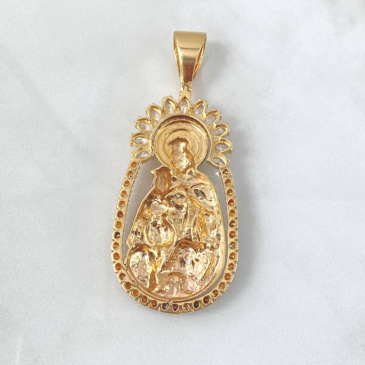Dije Virgen DeL Carmen Mate 28.05gr / 6.9cm / Circones Blancos Oro Amarillo *