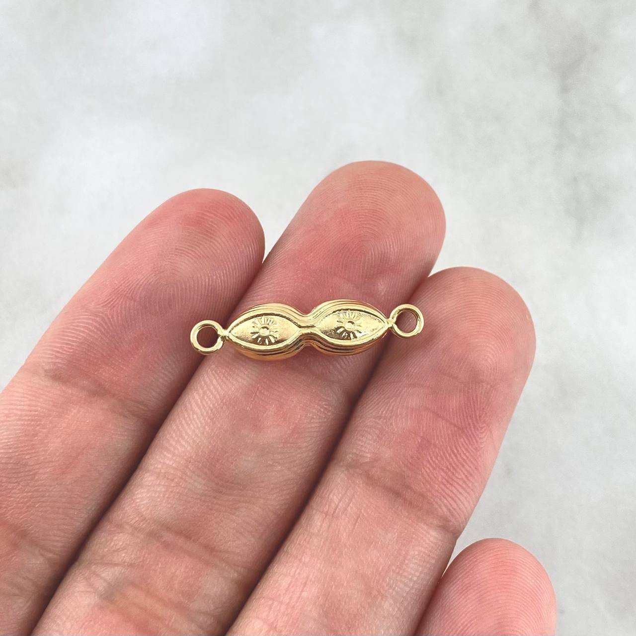 Herraje Ojos De Santa Lucia 0.6gr / 2.2cm / Oro Amarillo 18K
