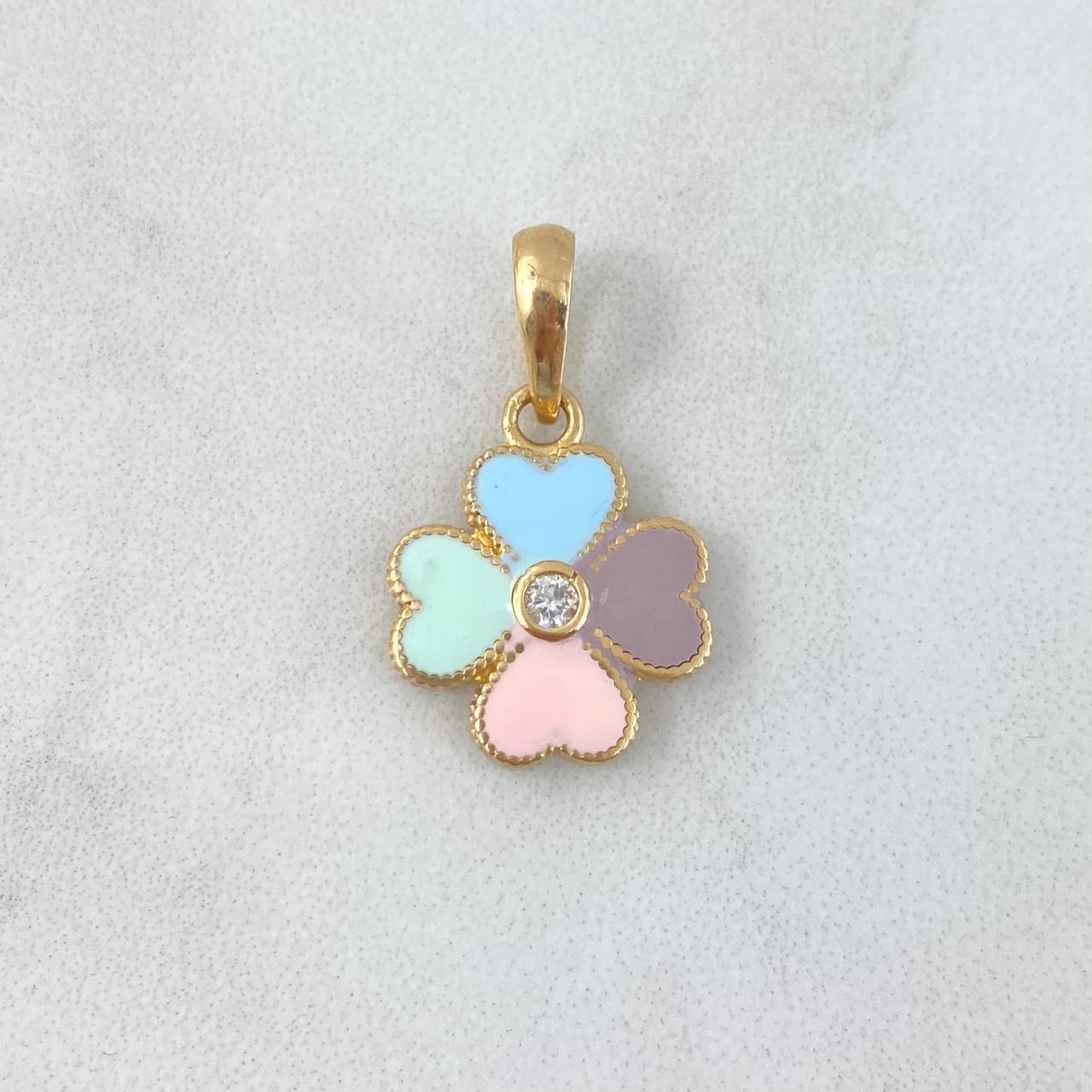 Pendant Clover 2.1gr / 2.2cm / White Zircon Yellow Gold