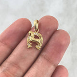 Dije Herradura Caballo Relieve 1.85gr / 2.2cm / Circones Blancos Oro Amarillo