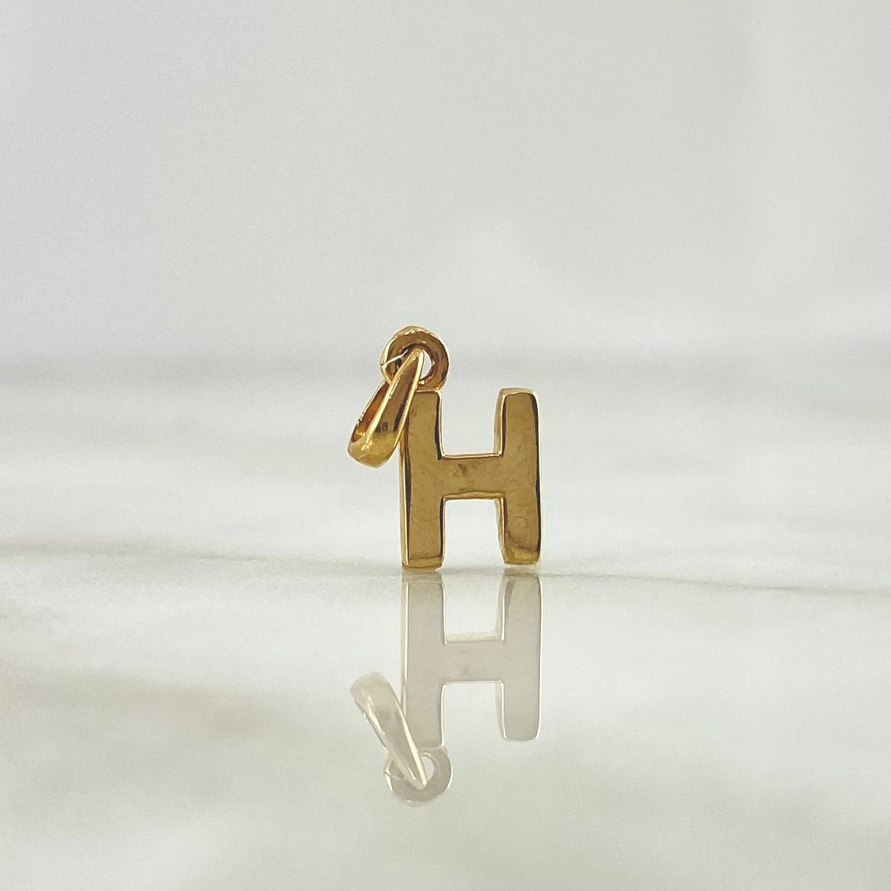 Pendant H Polished 0.65gr / 1.4cm / Yellow Gold