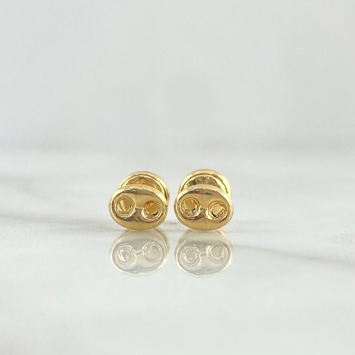 Stud Earrings GC 0.55gr / 5mm Smooth 18K Yellow Gold ©