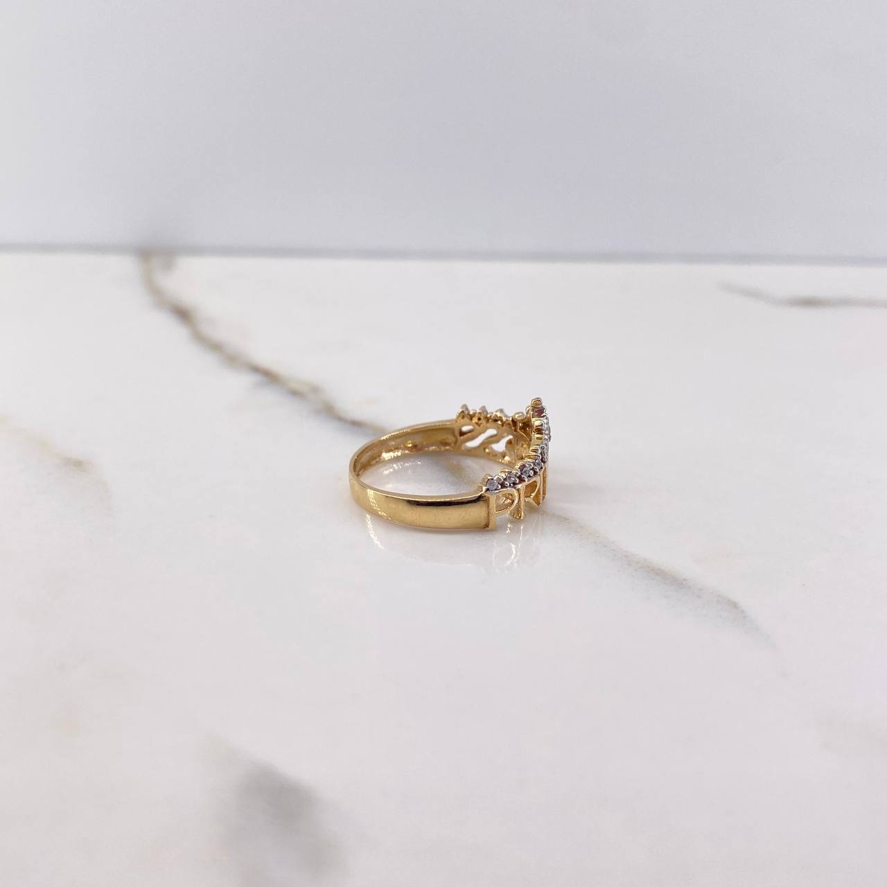 Princess Ring 3.05gr / Size 6 3/4 / White Zircons Two-tone Yellow and White Gold &