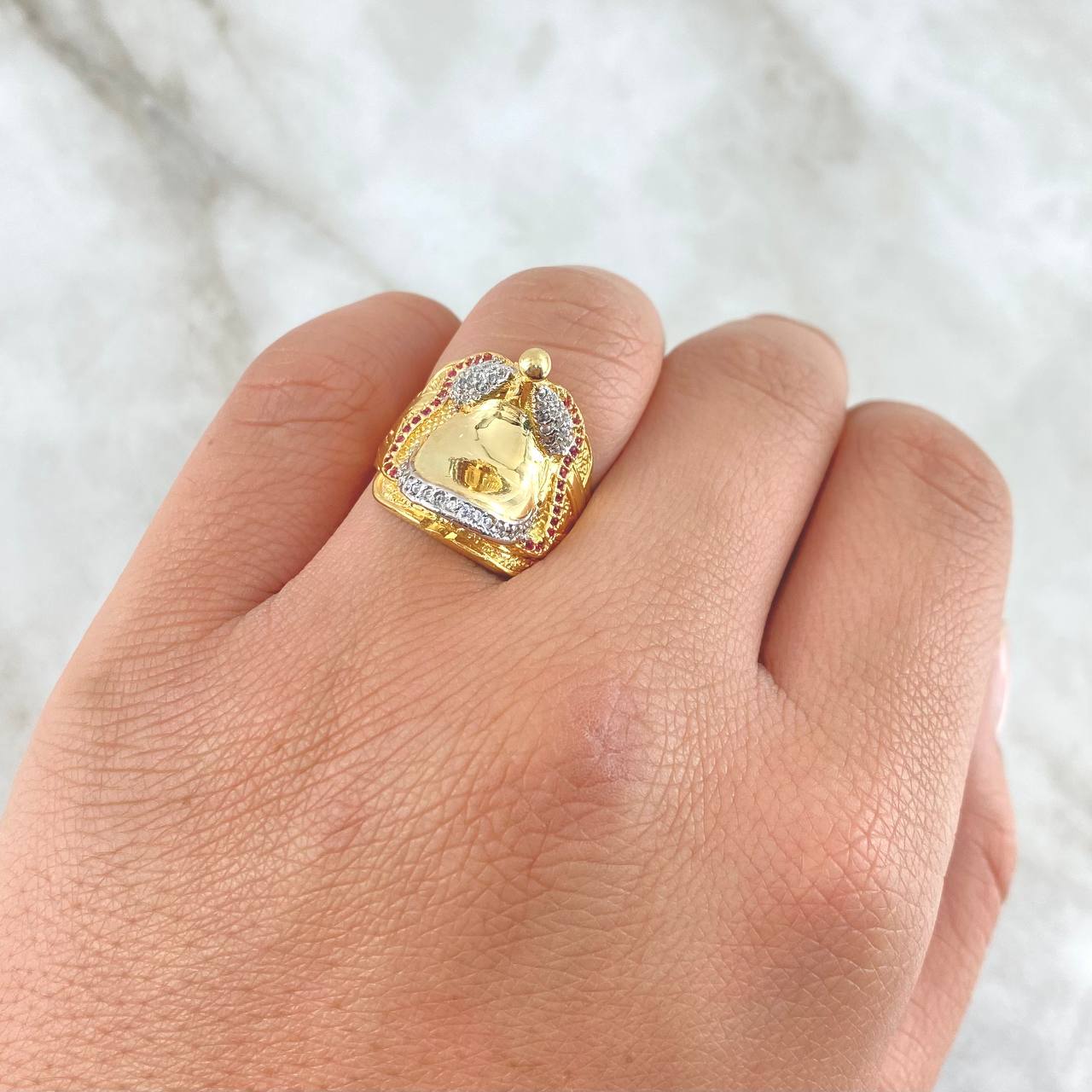 Horse Mount Ring 7.35gr / T10 1/4 / White and Fuchsia Zircons Yellow Gold ©
