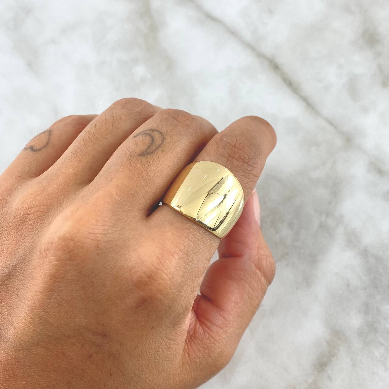 Smooth Ring 10.35gr / Size 8 / Yellow Gold