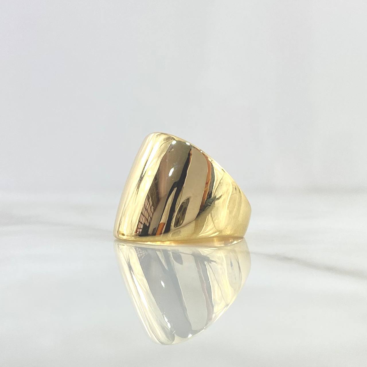 Smooth Ring 10.35gr / Size 8 / Yellow Gold