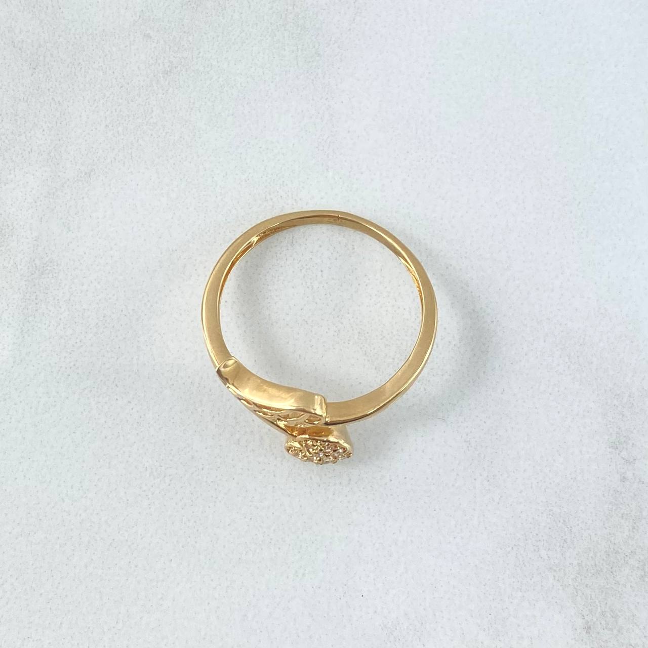 Winged Heart Ring 2.25gr / Size 7 3/4 / White Zircons Yellow Gold ©