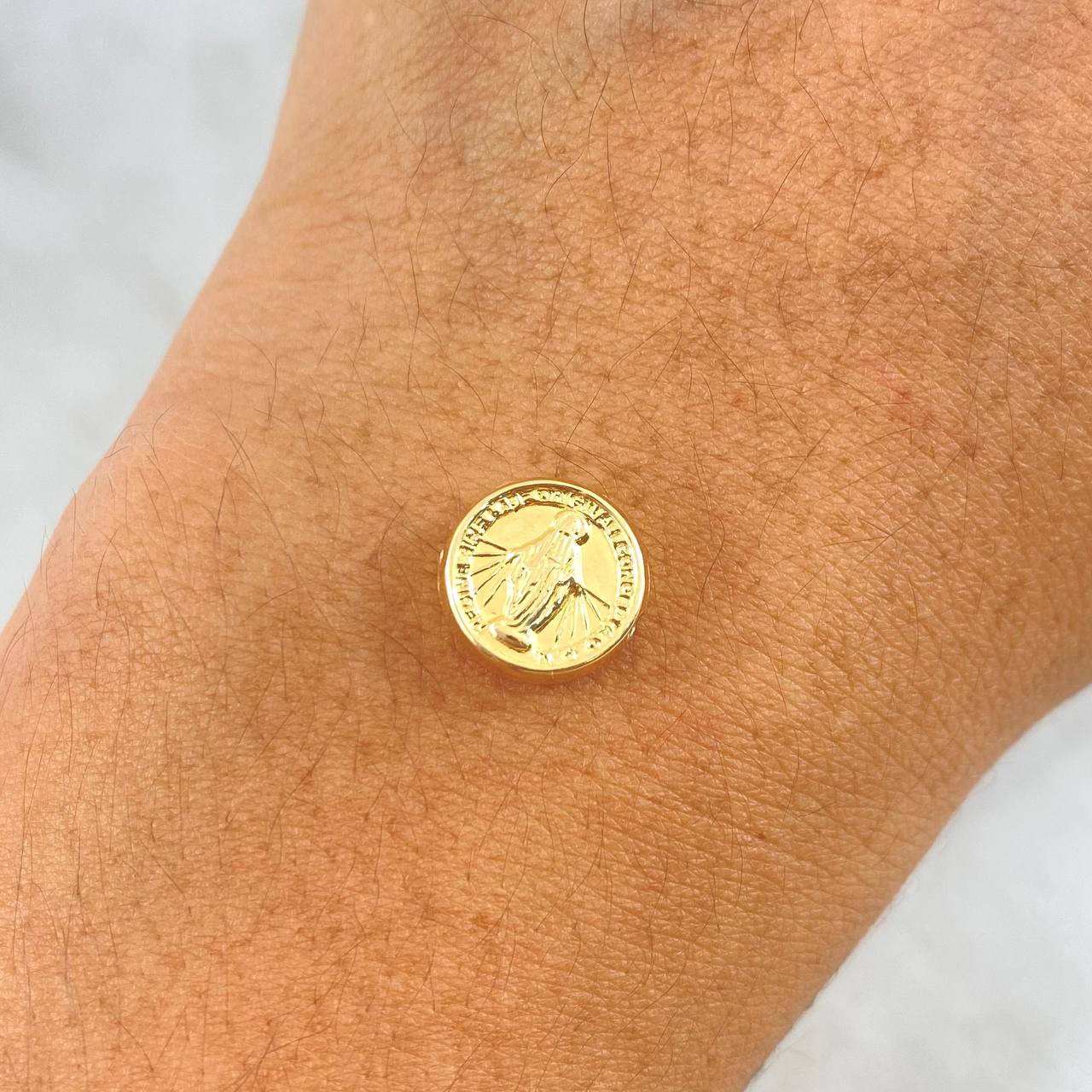 Charm Vigen Milagrosa 0.55gr / 1/2 in / 18K Gold ©