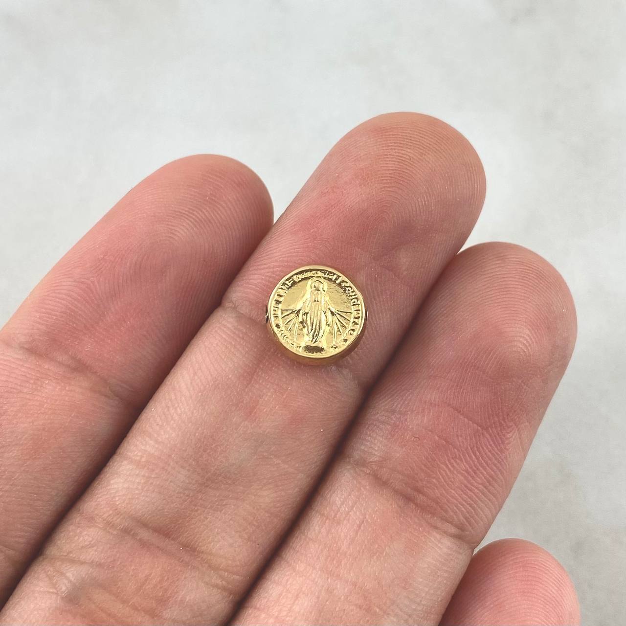 Herraje Virgen Milagrosa 0.4gr / 1/4 in / Oro Amarillo 18K *