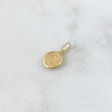 Dije Letra C 0.5gr / 1.6cm / Circulo Texturizado Oro Amarillo 18K