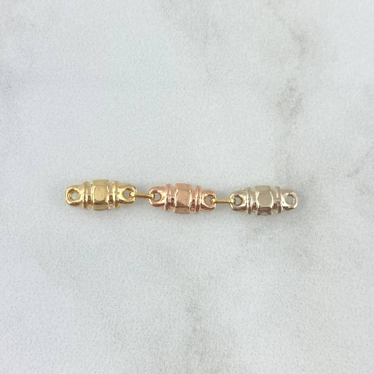 Charm Rustic Scrap Smooth Barrel 0.75gr / 3.6cm / Tres Oros 18K ©