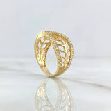 Hug Leaves Ring 3.8gr / Size 6 1/4 / White Zircons 18K Yellow Gold *