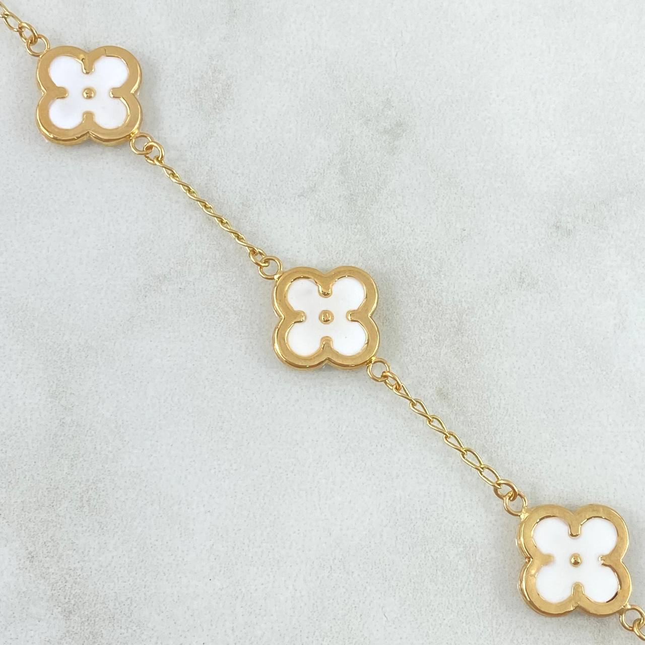 Classic Link Bracelet Clover 5gr / 19cm / 13mm White Electrostatic Smooth 18K Yellow Gold