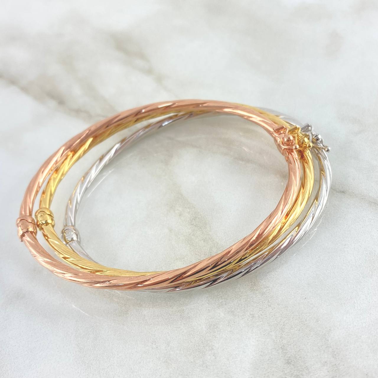 Bracelet Three Twisted Rings 12.2gr / 19cm / 3mm Three Golds +4 18K ©