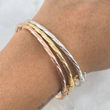 Bracelet Three Twisted Rings 12.2gr / 19cm / 3mm Three Golds +4 18K ©