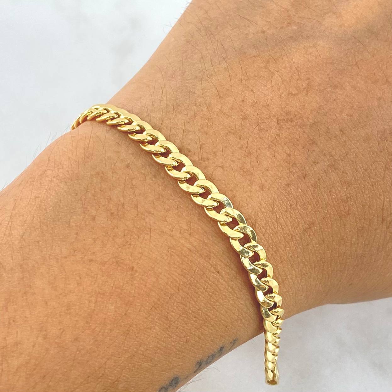 Cuban Links Bracelet 5.45gr / 8 in / 5mm Yellow Gold +1 18K !