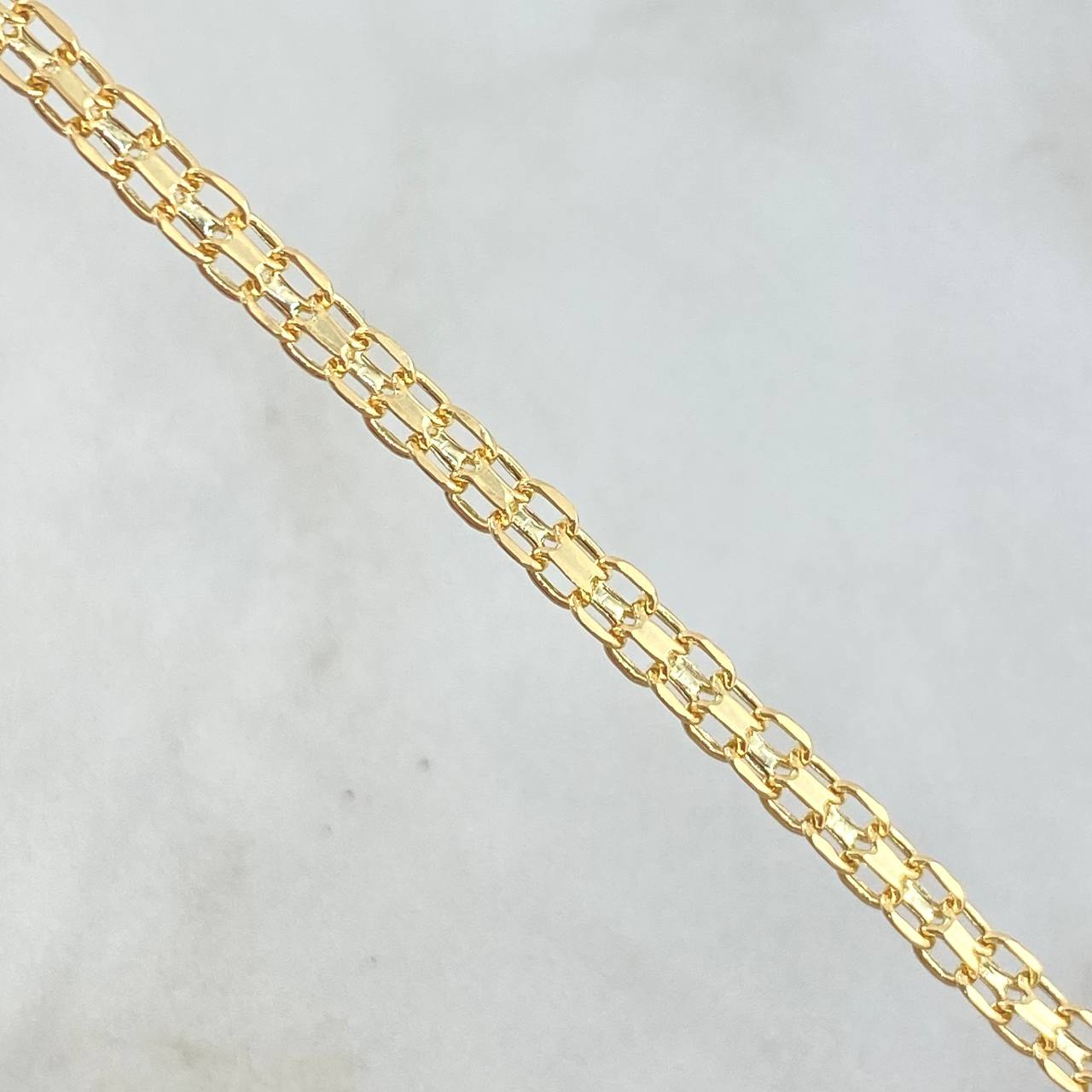 Pulso Chino 2.05gr / 18.5cm / 2.2mm Oro Amarillo +1 18K ©