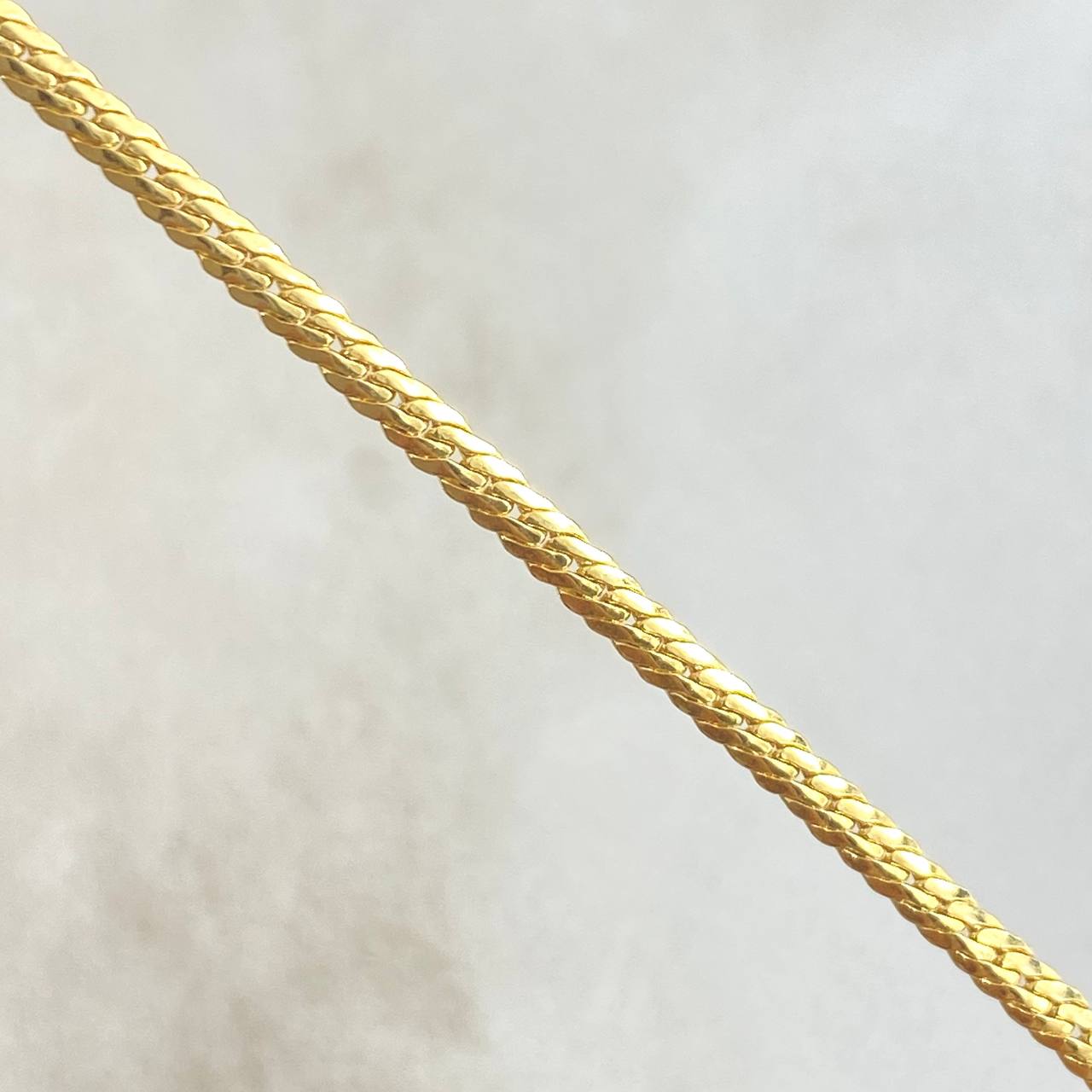 Flat Snake Chain 4.45gr / 23.6in / +3 18K Gold ©