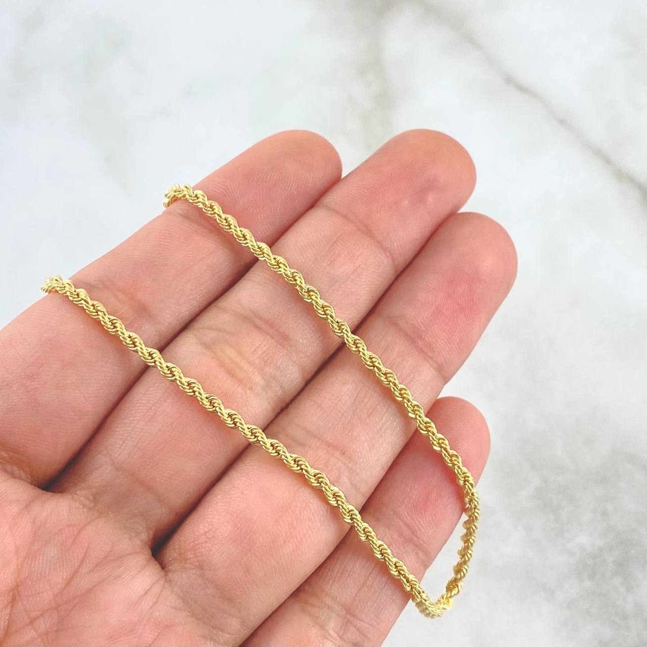 Cadena Lazo 3.4gr / 23 1/2 in / 2mm Oro Amarillo +3 18K