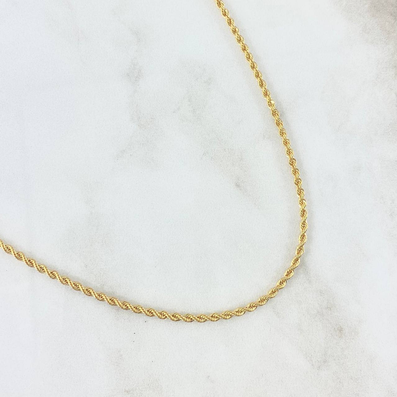 Cadena Lazo 3.25gr / 23 1/2 in / 2mm Oro Amarillo +3 18K