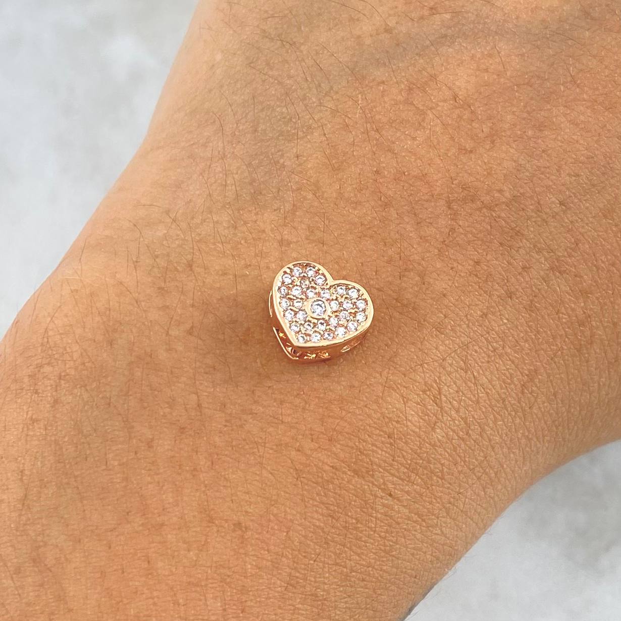 Herraje Corazón Punto 1.5gr / 0.8cm / Circones Blancos Oro Rosa 18K *