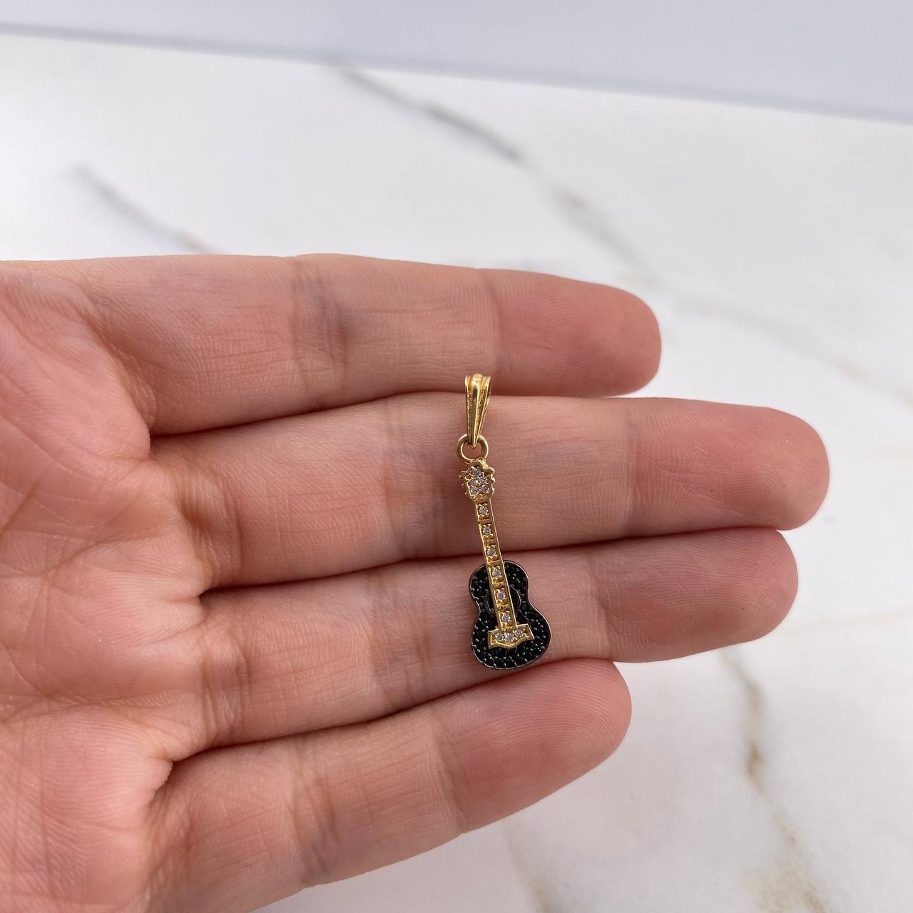 Pendant Guitar 1.15gr / 2.9cm / Black and White Zircons 18K Yellow Gold #