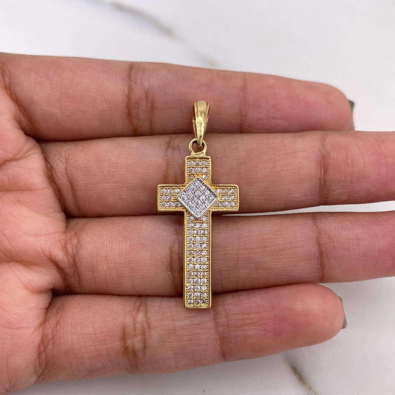 Pendant Rhombus Cross 2.7gr / 3.7cm / White Zircons Two-tone Yellow White 18K #