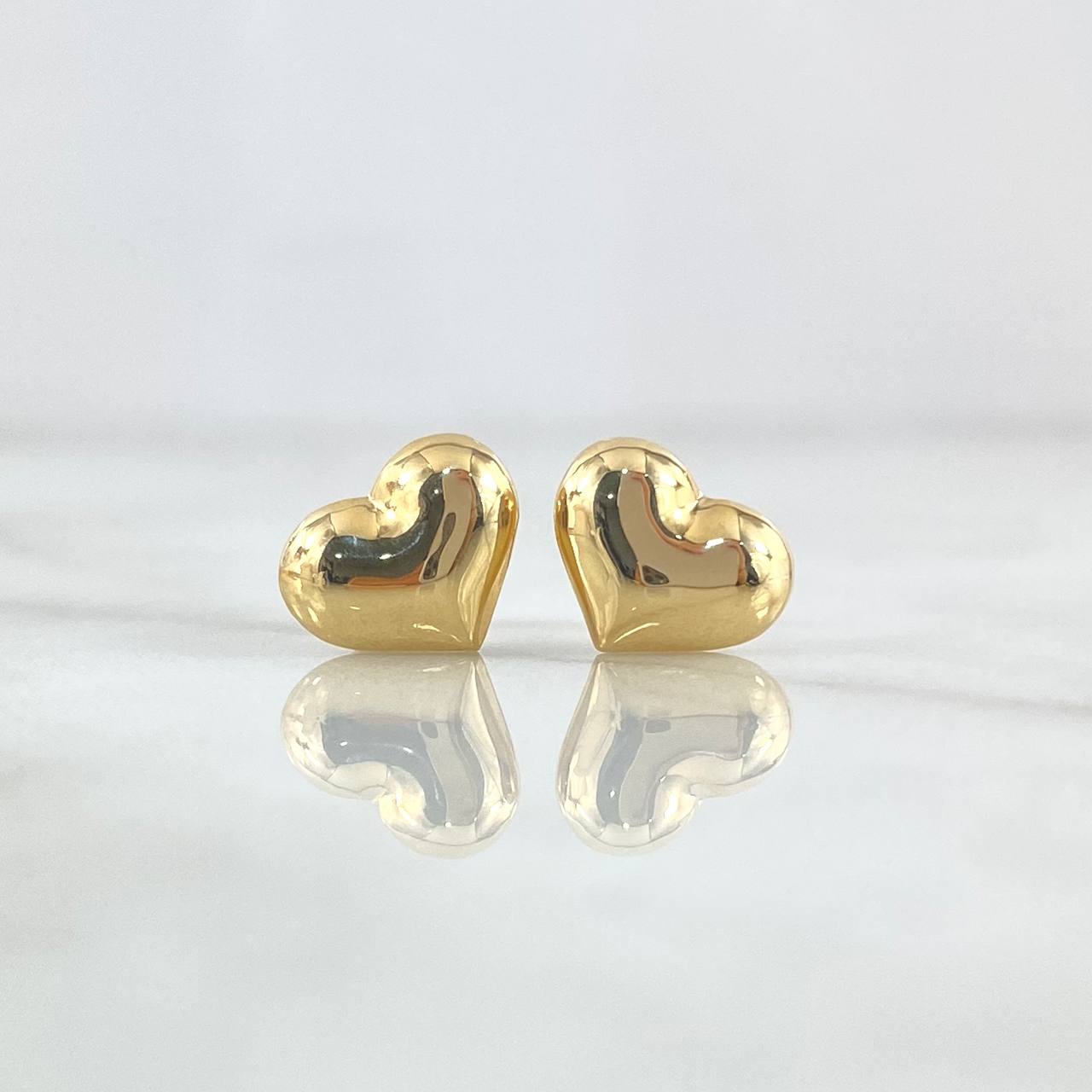 Heart Stud Earrings 0.65gr / 18K Gold ©