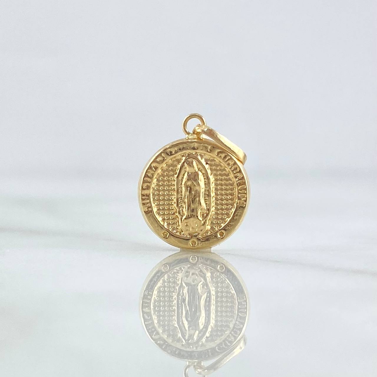 Dije Virgen Guadalupe 0.8gr / 2cm / Lisa - Circulo Texturizado Oro Amarillo 18K *