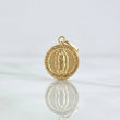Dije Virgen Guadalupe 0.8gr / 2cm / Lisa - Circulo Texturizado Oro Amarillo 18K *