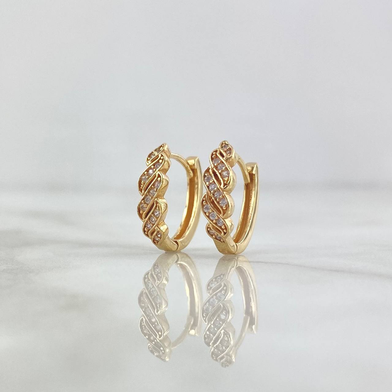 Candongas Olas 2.75gr / 1cm / Circones Blancos Oro Amarillo 18K *
