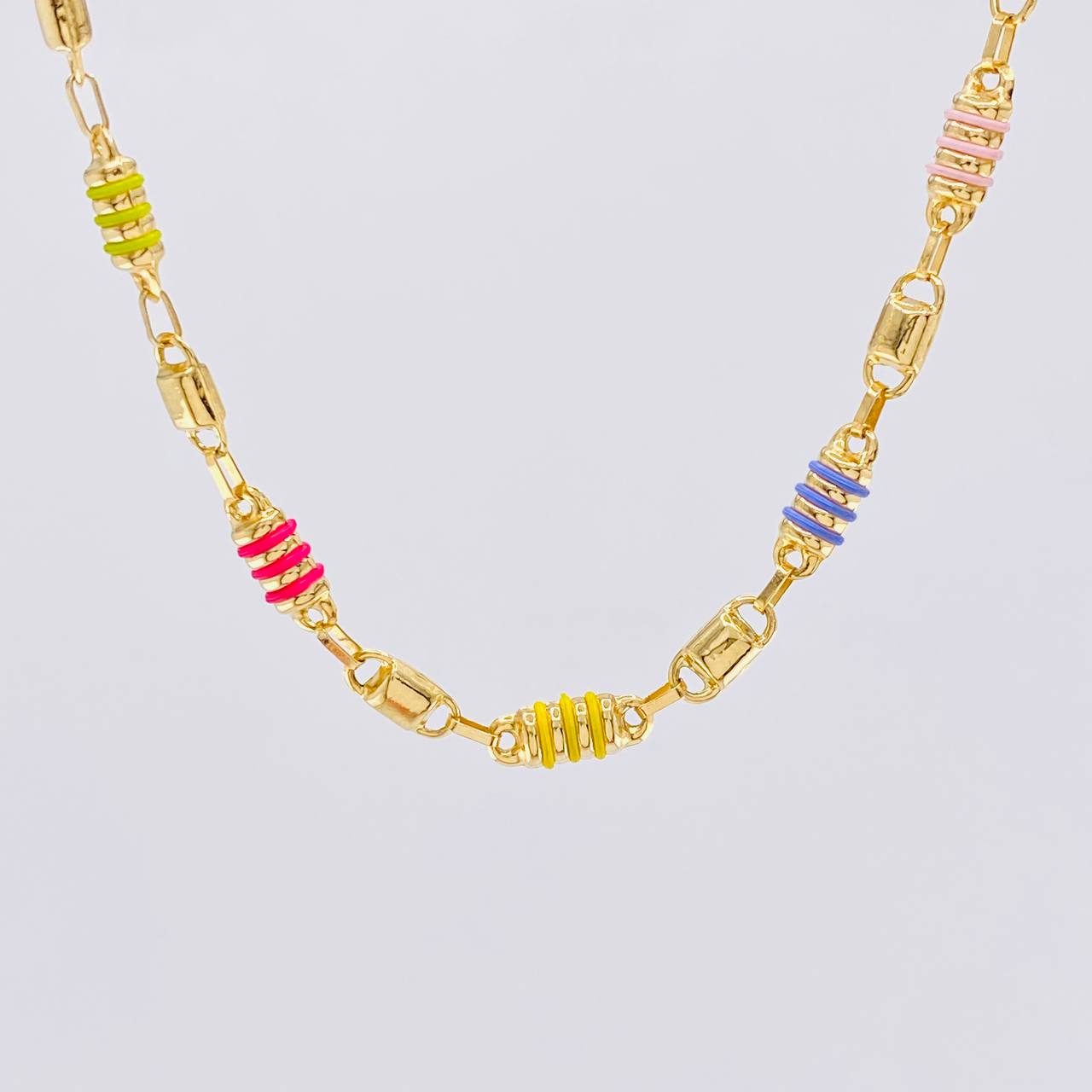 Rustic Barrel Bead Chain 12.45g / 20 in / 5.2mm 18K Yellow Gold
