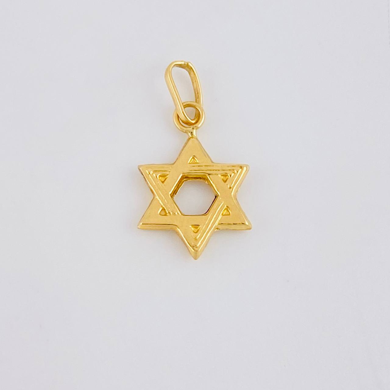 Dije Estrella De David 0.4 g / 3/4 in Oro Amarillo 18K