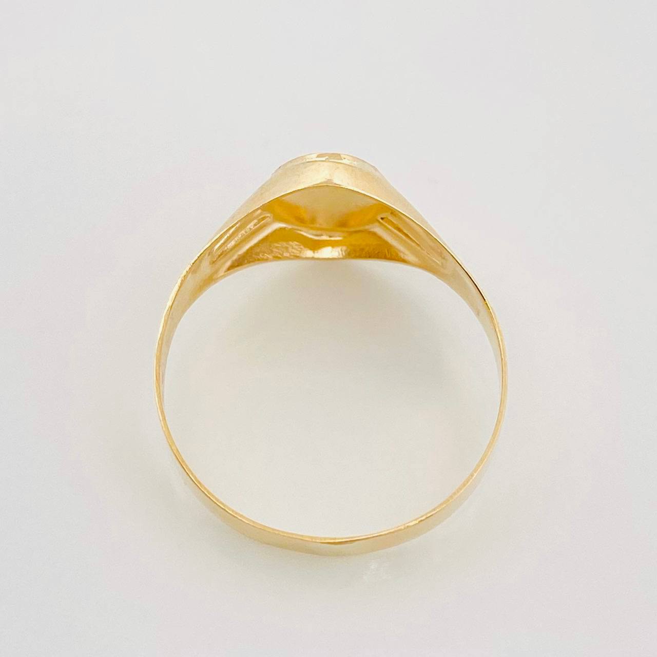 Oval Signet Ring 1.55g / T8 1/4 Three Golds 18K