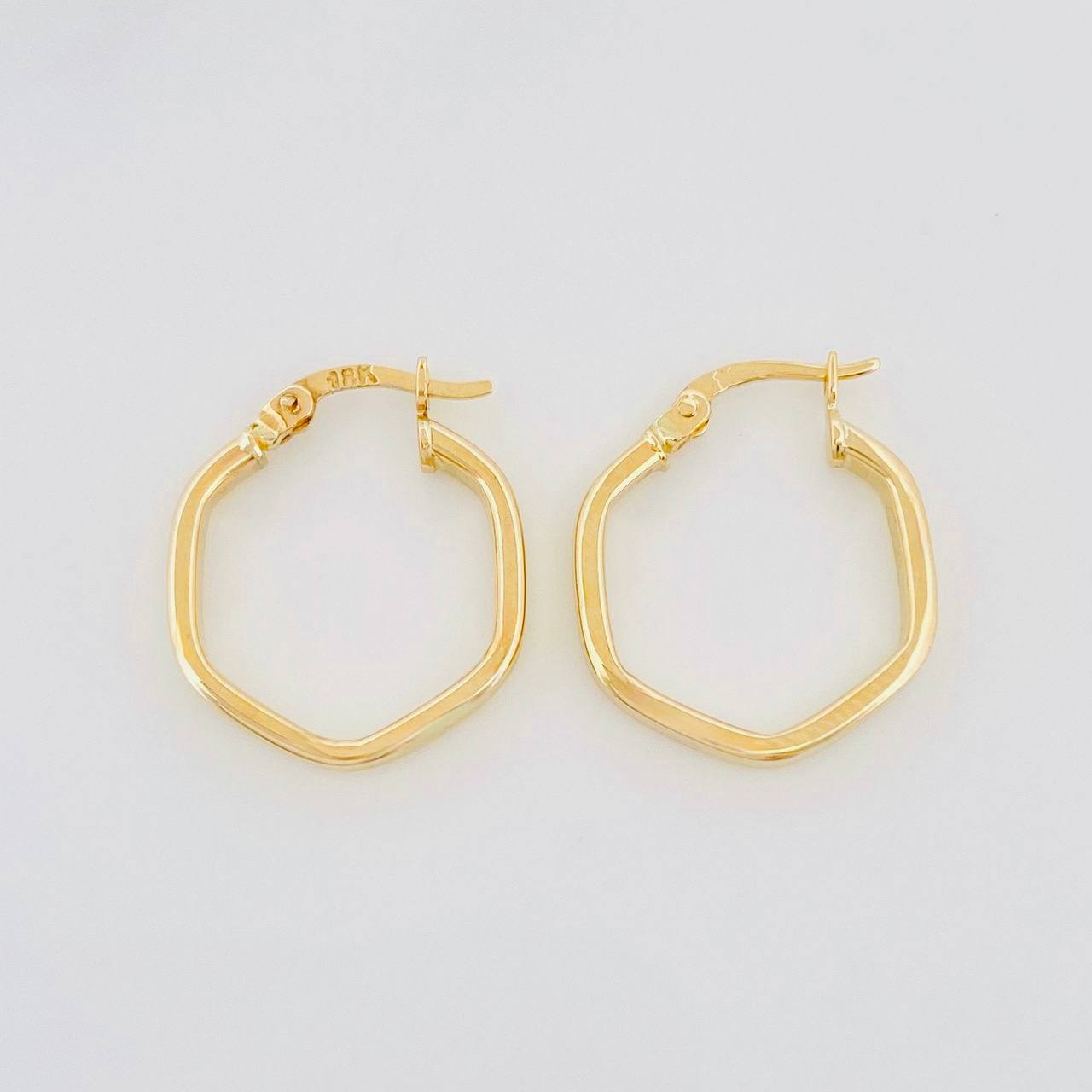 Candongas Hexa 1.3g / 3/4 in Oro Amarillo 18K